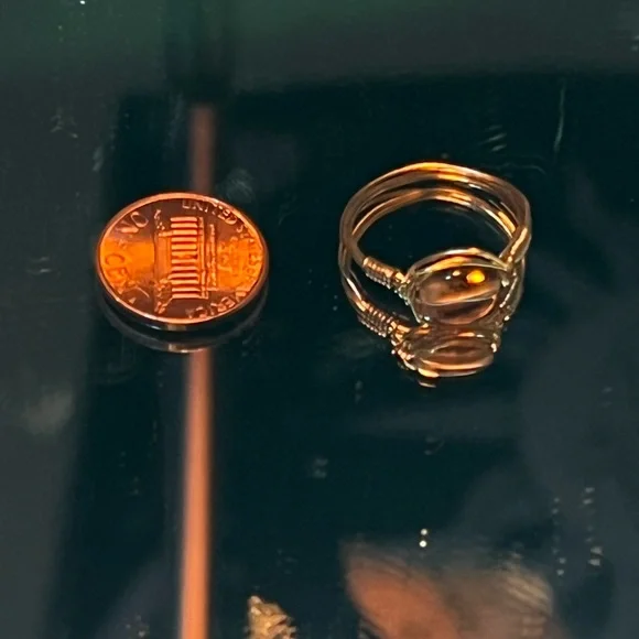 ORANGE AND GOLD RING! - Picture 2 of 2